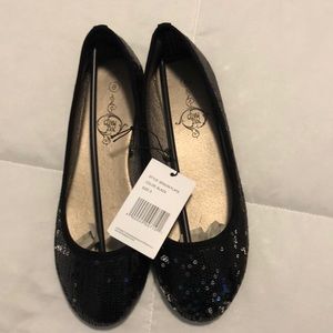 Size 8, black and silver sequins flats